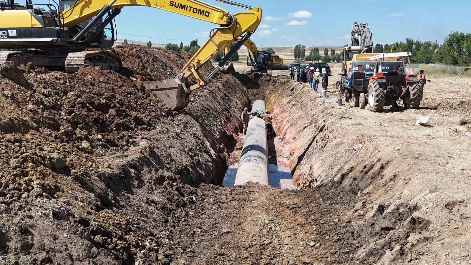 Bayburt’taki gölet ve baraj inşaatları incelendi
