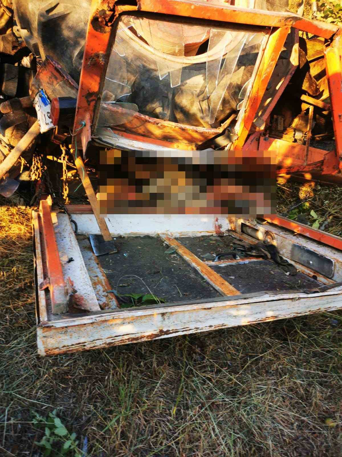 Sinop’ta traktör devrildi: 1 ölü