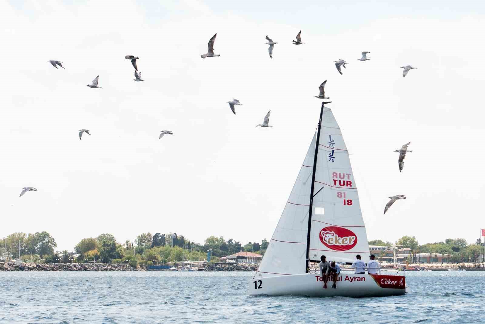 13. TAYK-Eker Olympos Regatta Yelken Festivali&rsquo;nde gen&ccedil; yelkenciler kıyasıya m&uuml;cadele verdi
