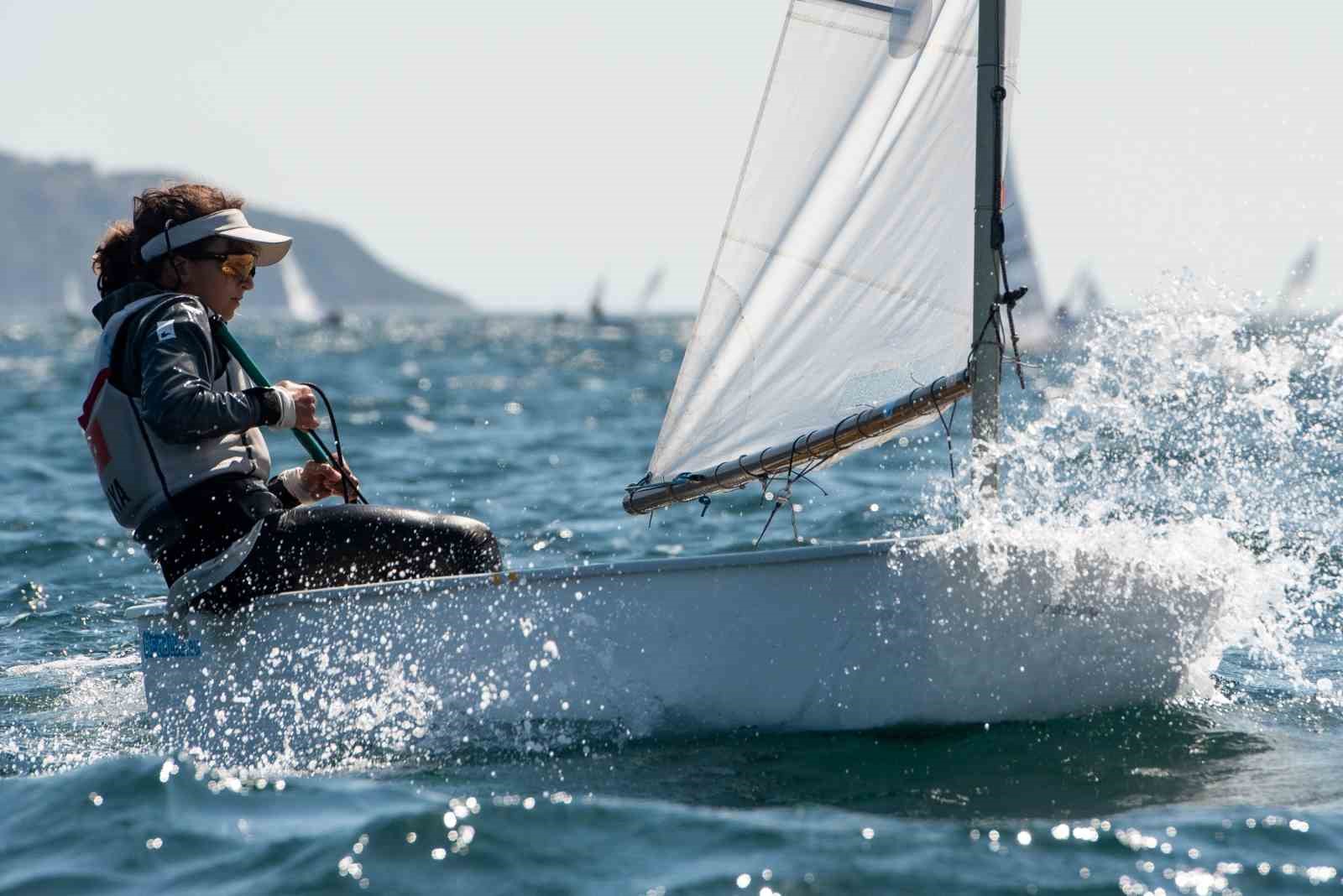 Olympos Regatta’da genç yelkenciler dalgalara meydan okudu