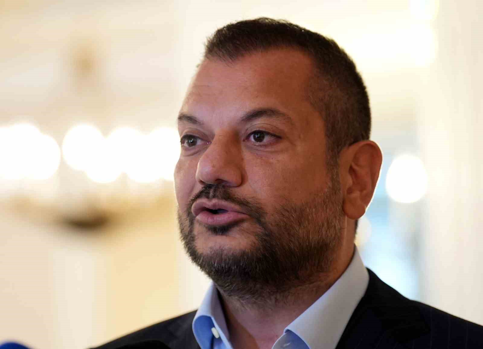 Ertuğrul Doğan: "Futbolun en büyük sıkıntısı gelir kalemleri"