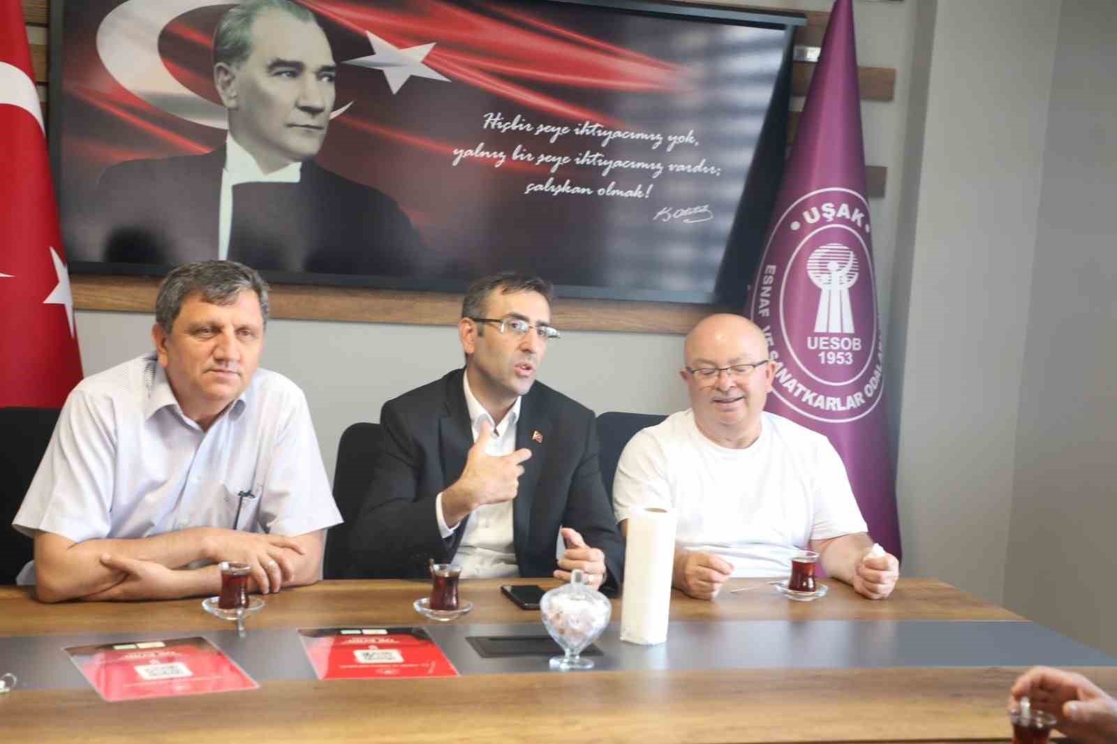 Uşak&rsquo;ta gıda işletmelerinde karekod uygulaması bilgilendirmeleri s&uuml;r&uuml;yor
