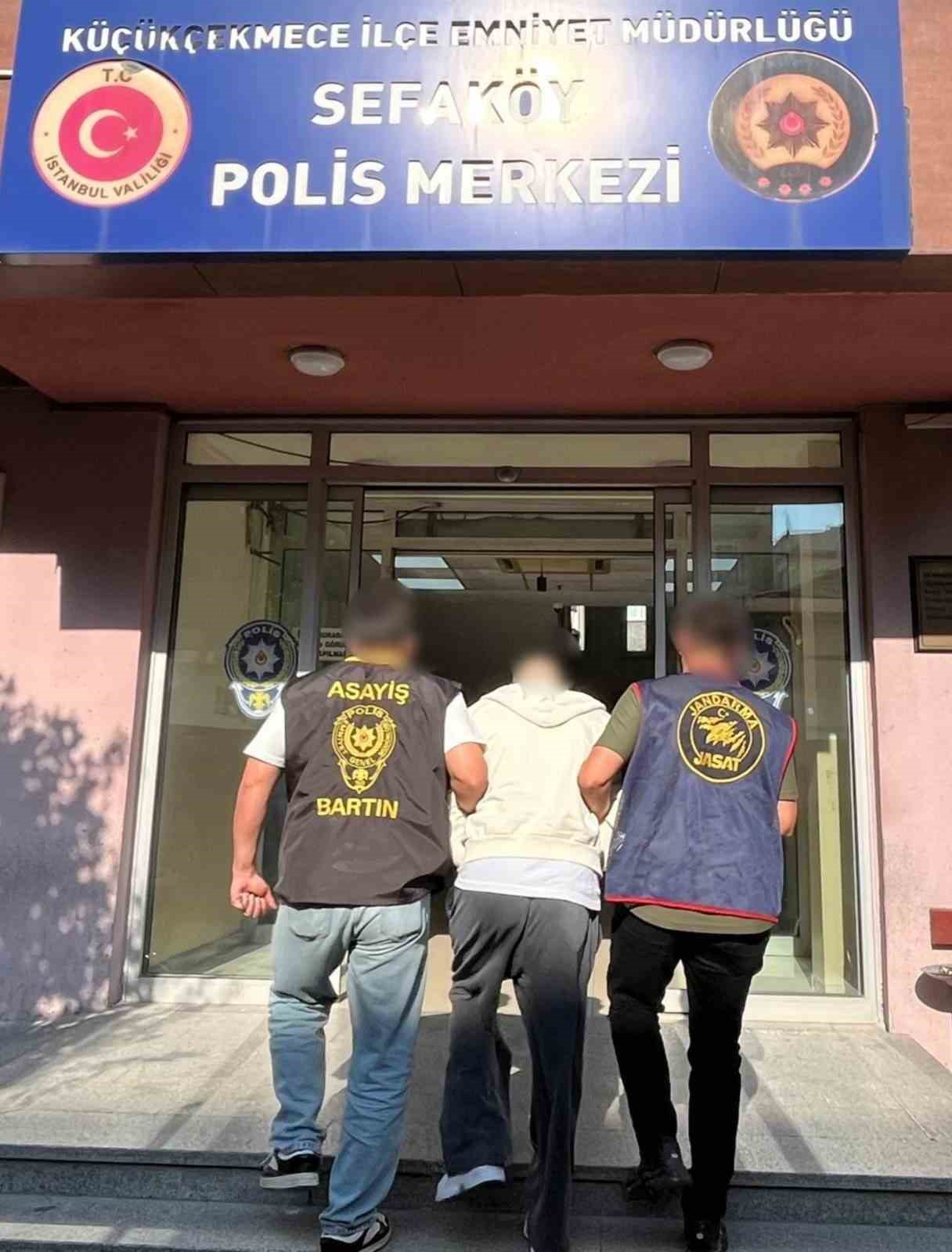 Çeşitli suçlardan hapis cezası bulunan 10 kişi yakalandı