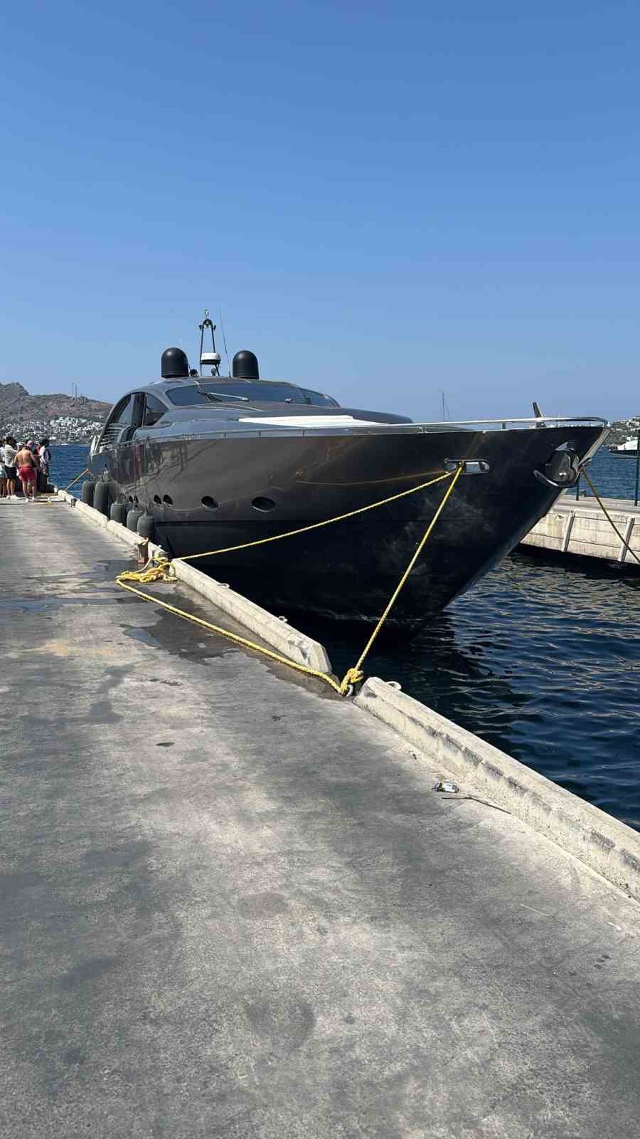 Bodrum’da milyon dolarlık motoryatta yangın