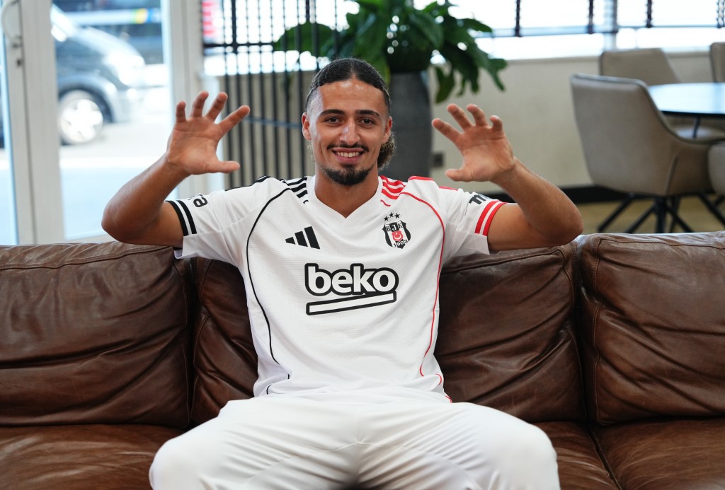 Beşiktaş&rsquo;ın yeni transferi Taylan Bulut, İstanbul&rsquo;a geldi