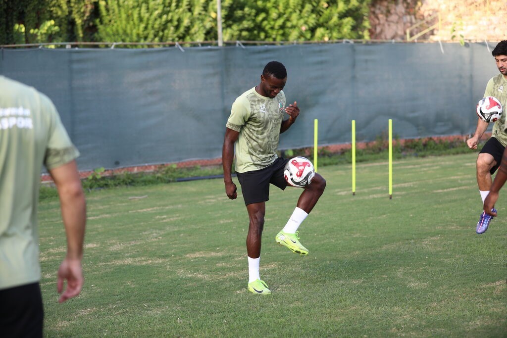 Alanyaspor, Rizespor maçı hazırlıklarını tamamladı