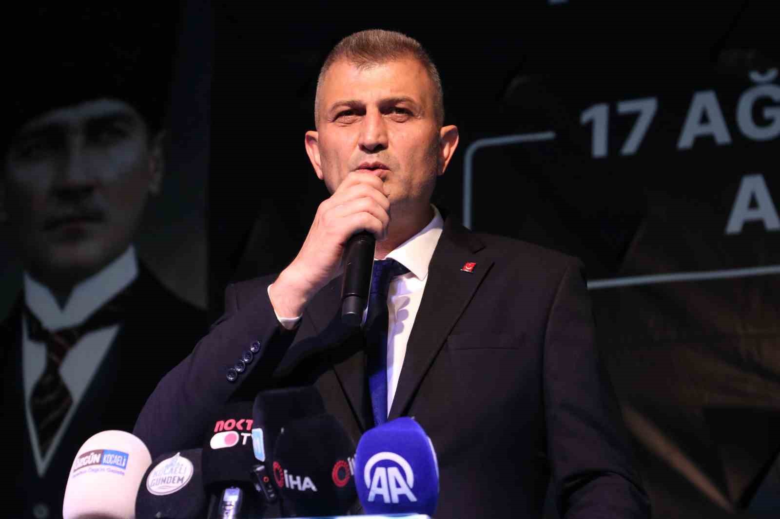 17 Ağustos&rsquo;un acısı 26 yıl sonra da hafızalarda
