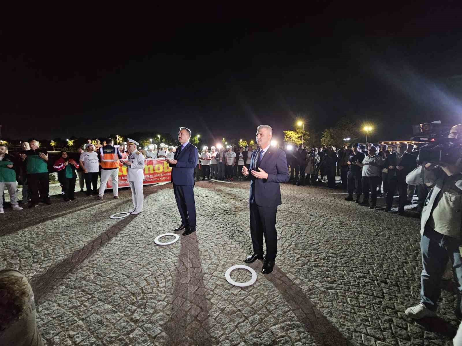 26 yıldır dinmeyen acı: Saat 03.02&rsquo;de hayat durdu
