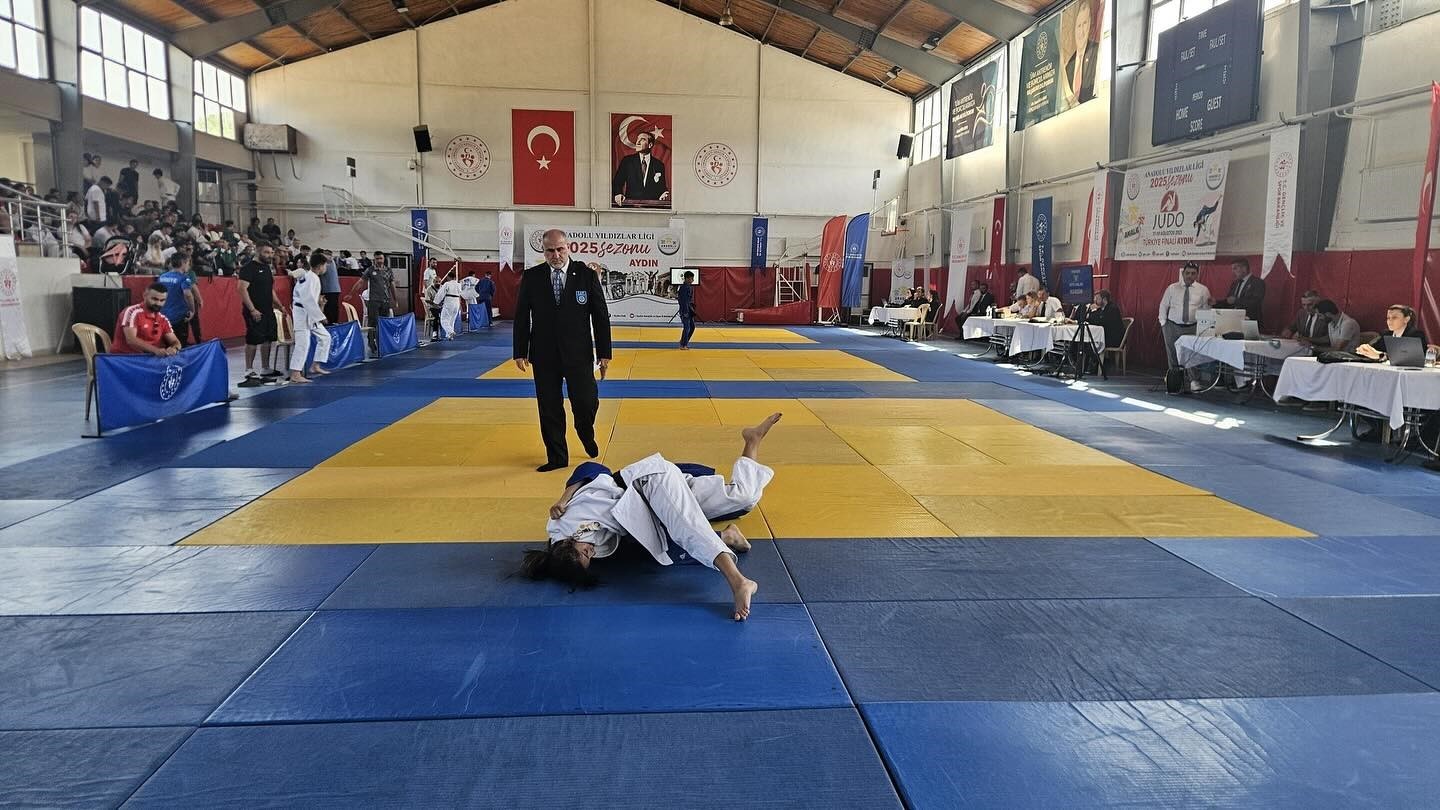 T&uuml;rkiye şampiyonası Ko&ccedil;arlı&rsquo;da başladı
