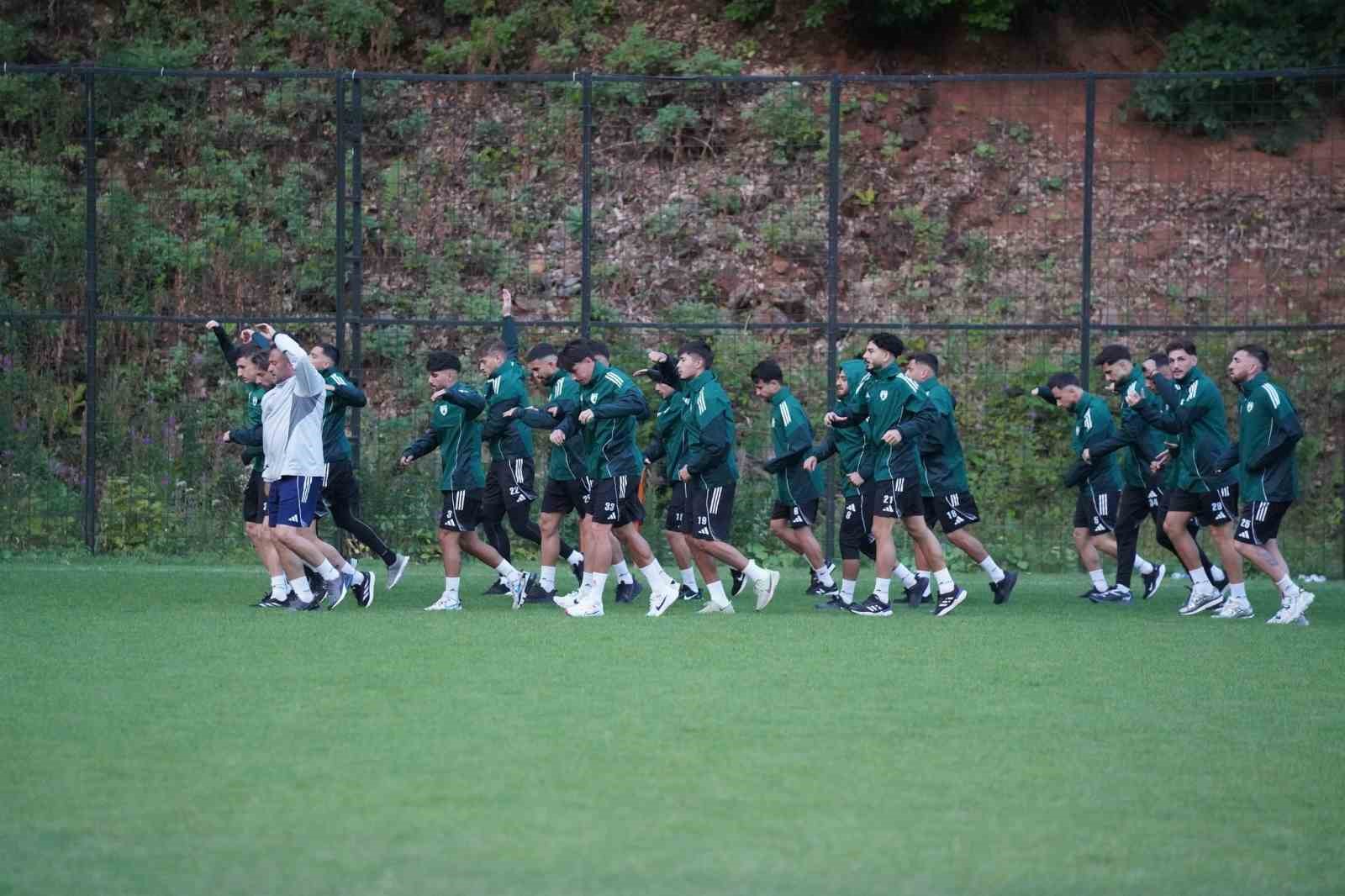 Muğlaspor Kartepe kampını tamamladı