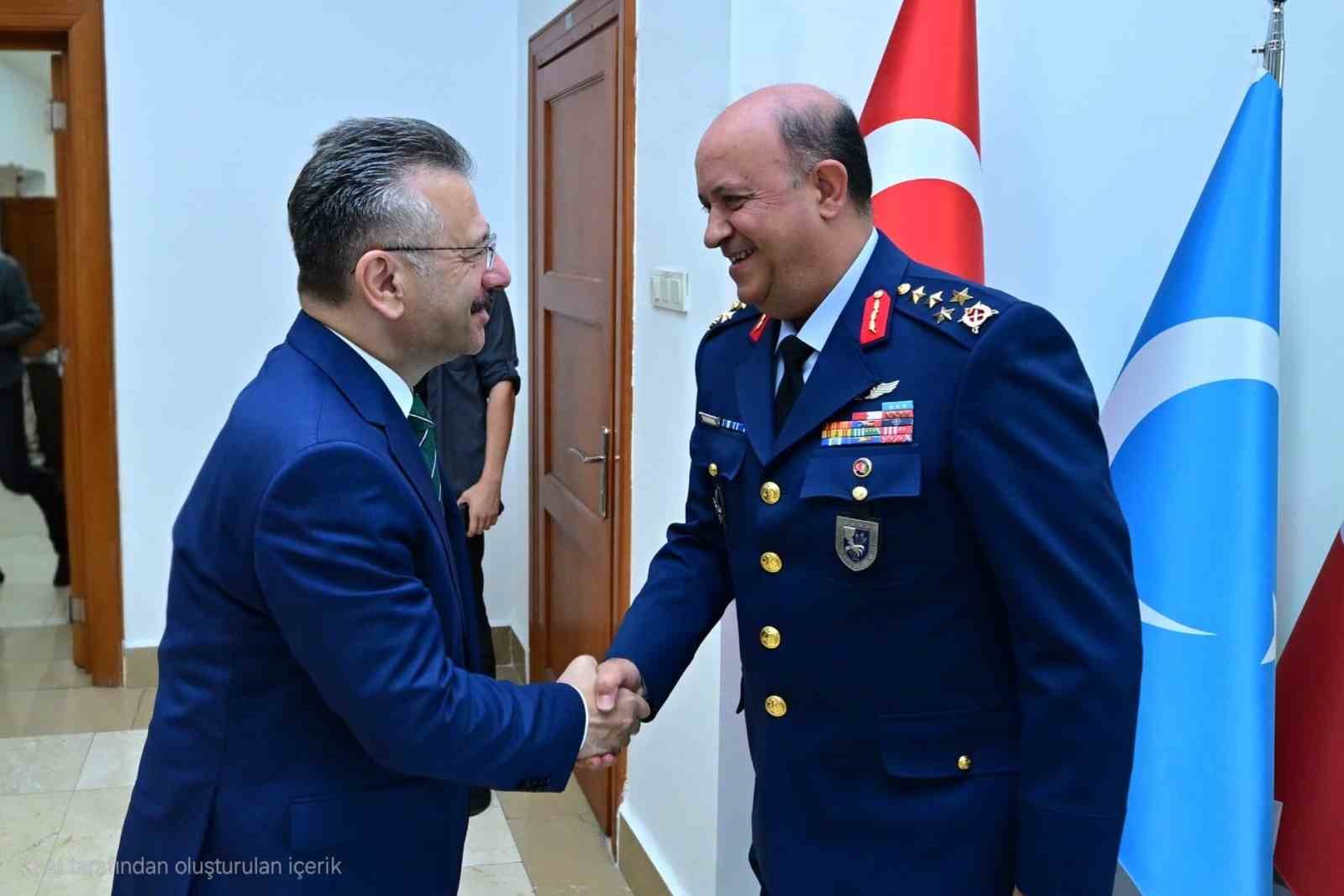 Orgeneral G&uuml;neykaya&rsquo;dan Vali Aksoy&rsquo;a veda ziyareti
