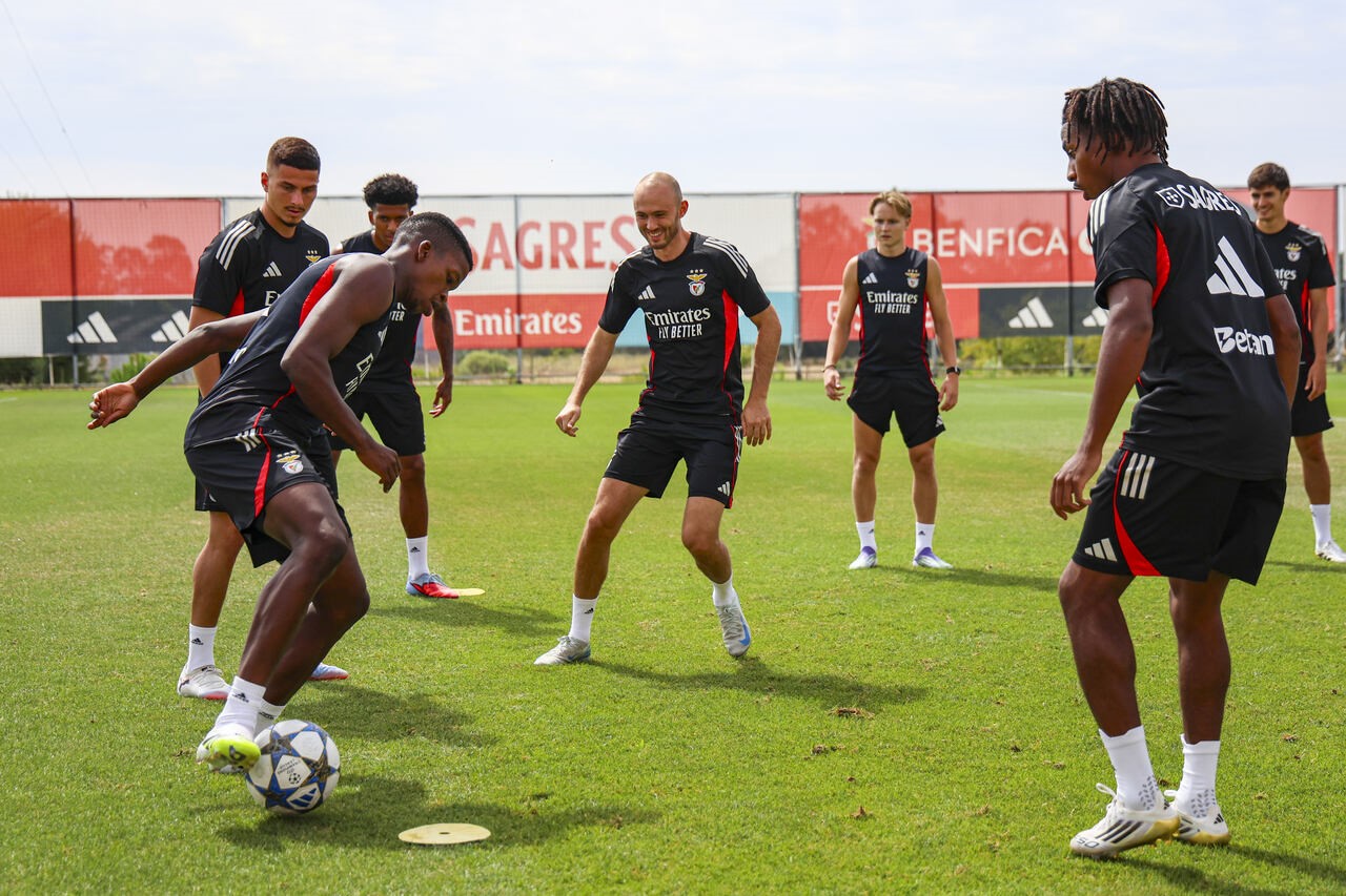 Benfica, Fenerbah&ccedil;e ma&ccedil;ı hazırlıklarını s&uuml;rd&uuml;rd&uuml;

