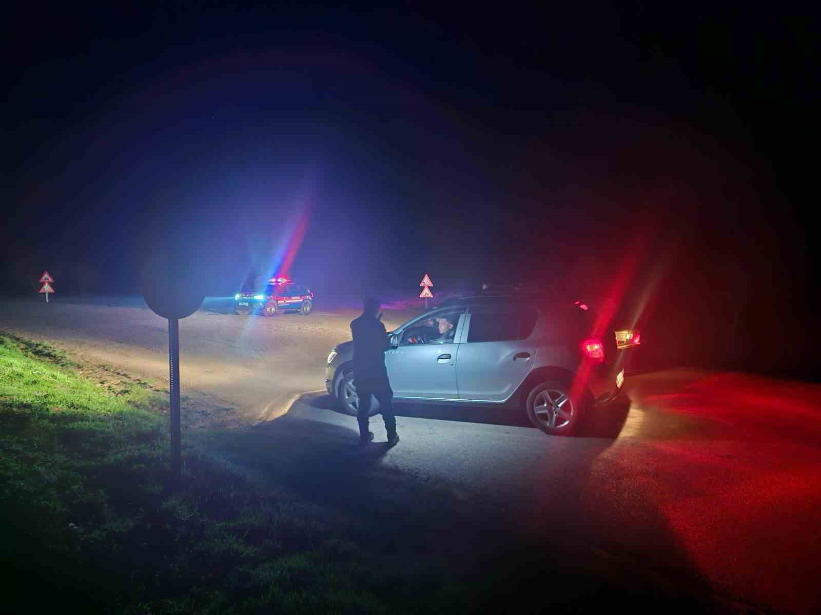 Adana&rsquo;da 7 kez alkoll&uuml; yakalanan s&uuml;r&uuml;c&uuml;ye 40 bin TL ceza
