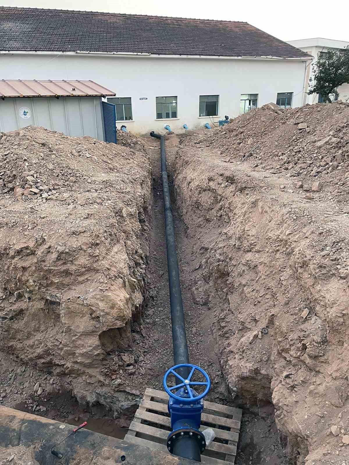 MUSKİ, Bodrum&rsquo;a g&uuml;nl&uuml;k 21 bin kişiye yetebilecek ilave su sağladı
