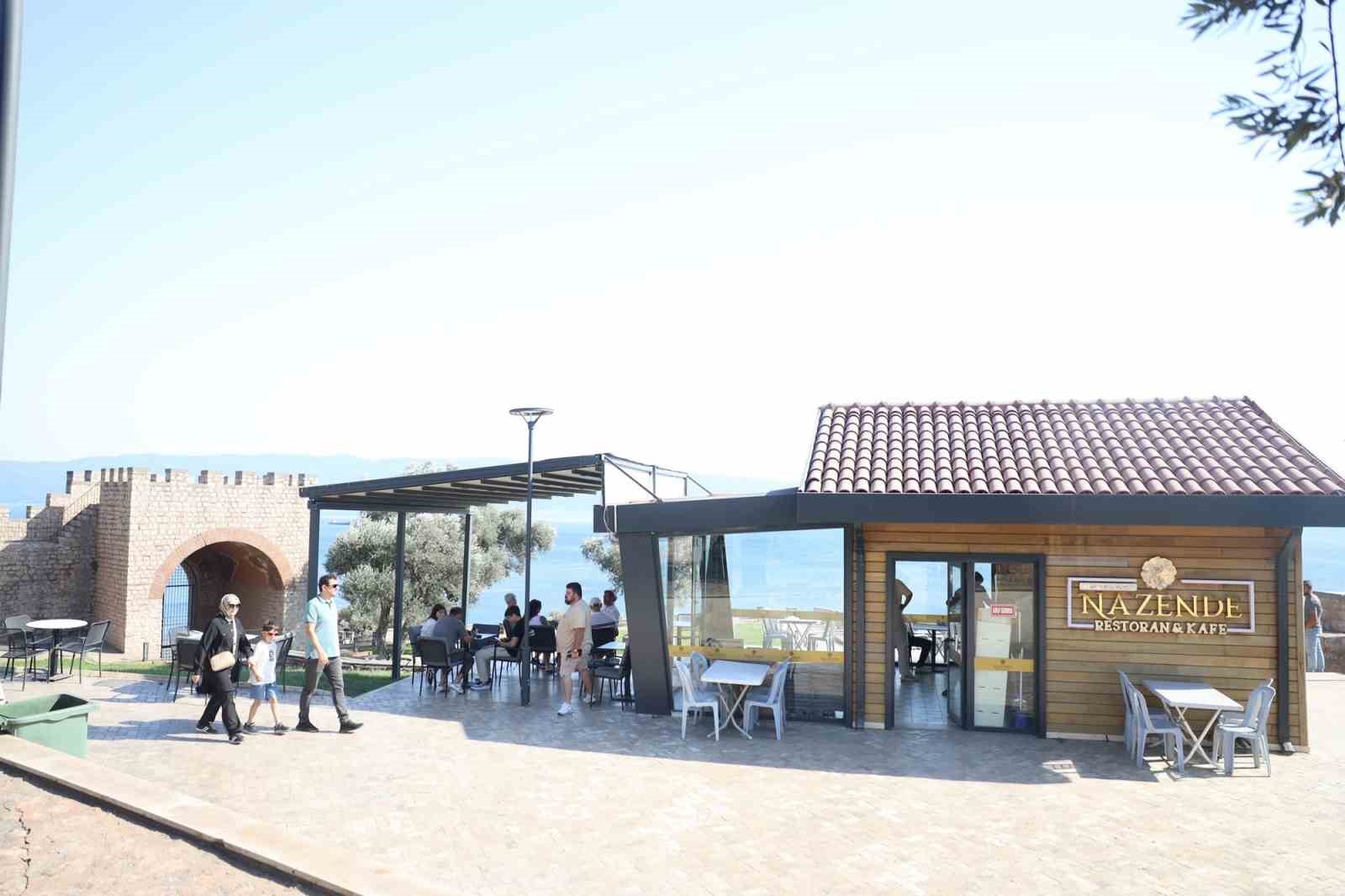 Hereke Kalesi’ne ziyaretçilerden tam not