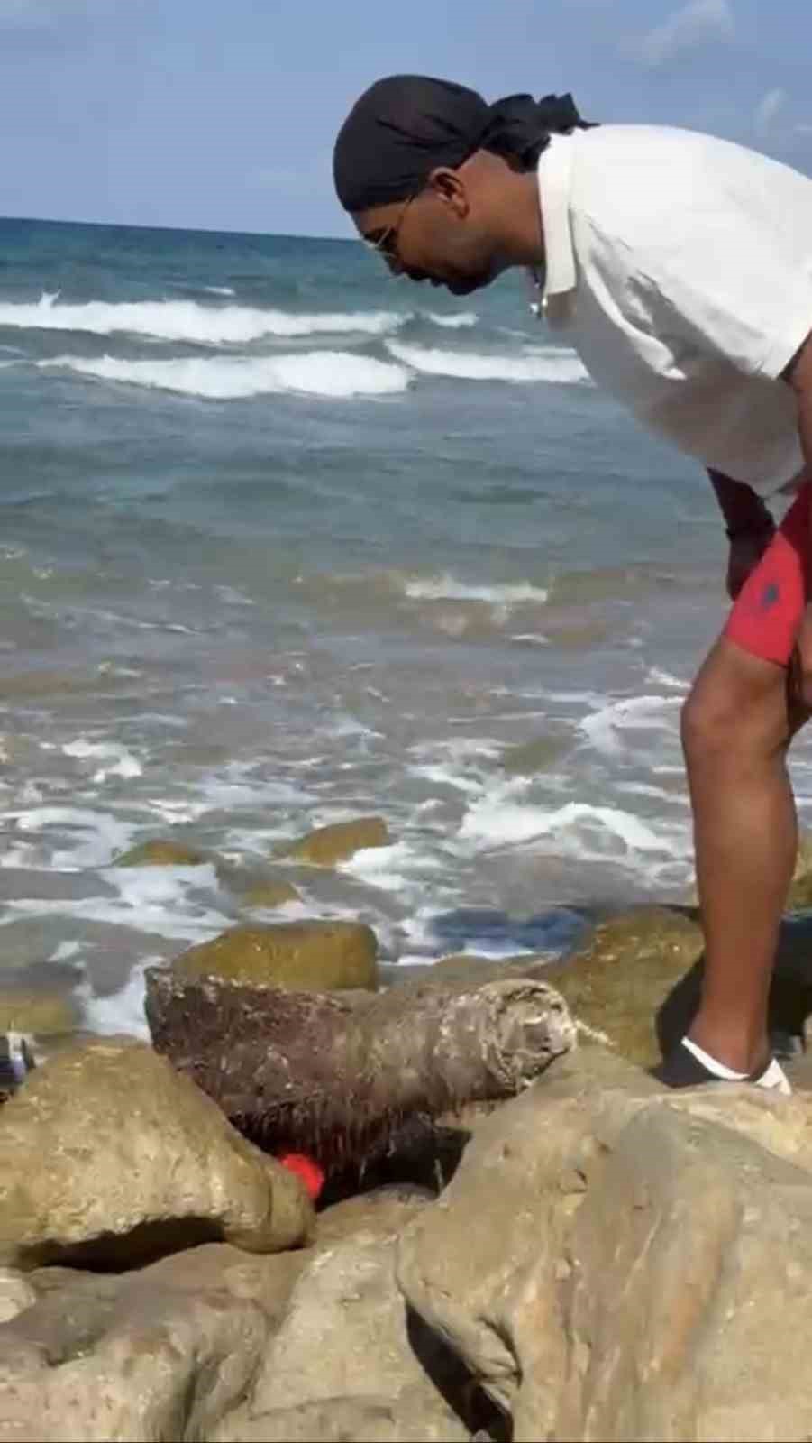 Şile sahilinde roket başlığı olduğu değerlendirilen cisim imha edildi
