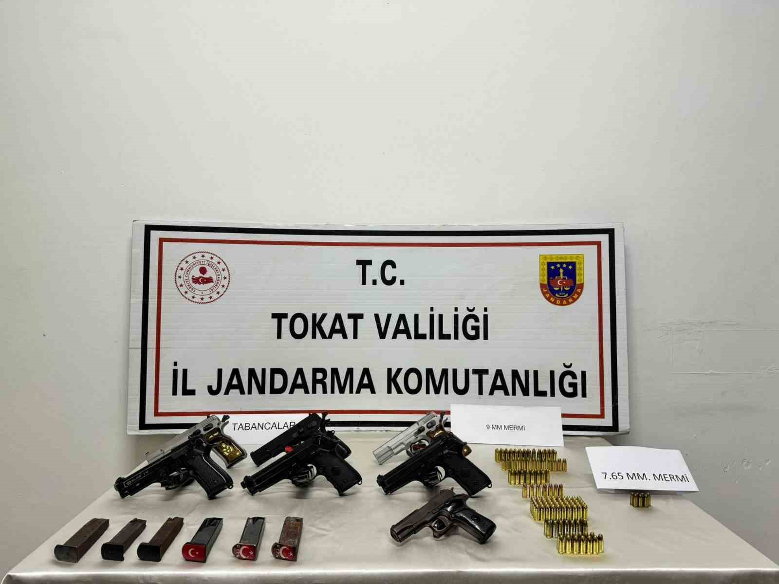 Erbaa’da düğünlerde havaya ateş eden 9 kişi yakalandı