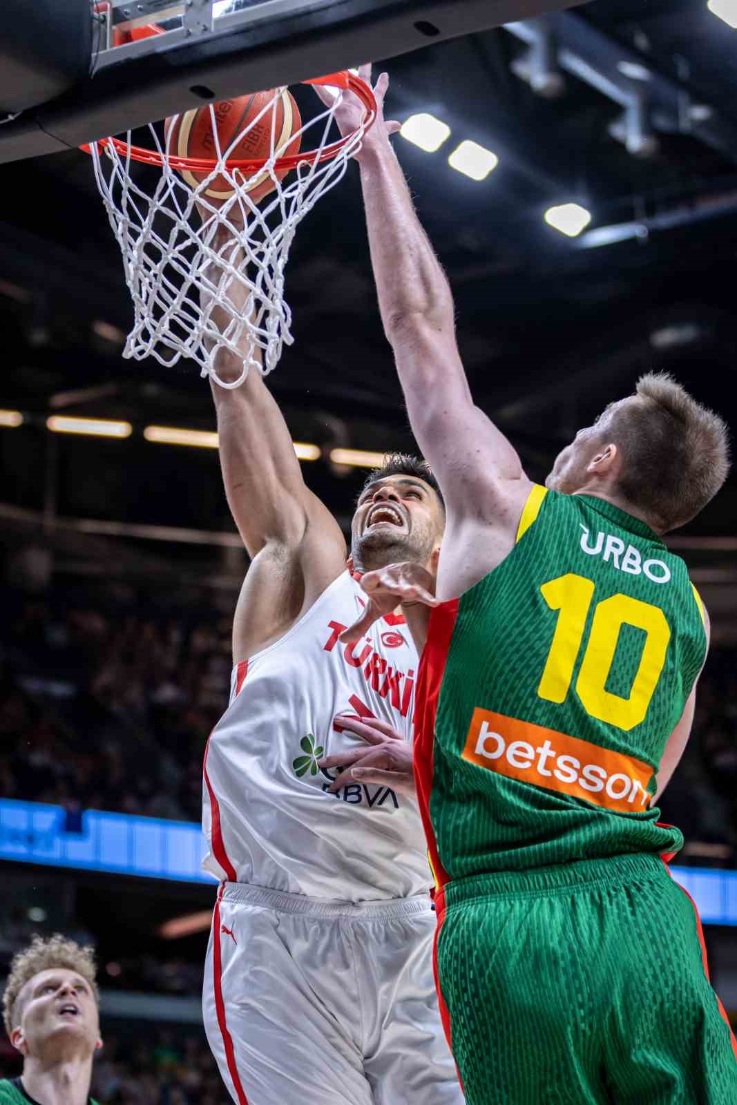 Hazırlık maçı: Litvanya: 81 - Türkiye: 84