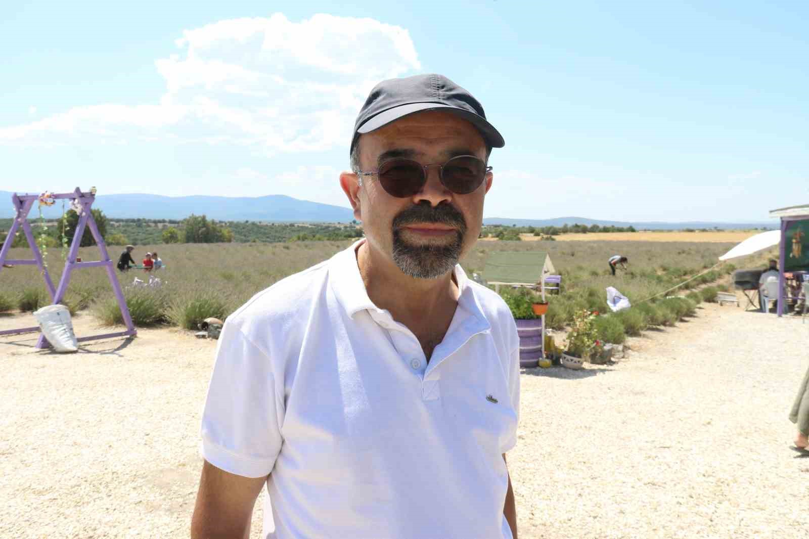 Eskişehir’de ilginç lavanta hasadı
