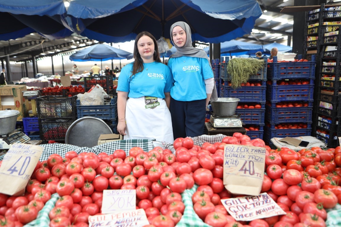 Kartepe&rsquo;de gen&ccedil;ler yaz kampında buluştu
