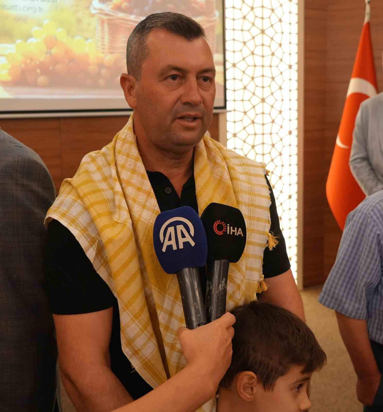 Manisa’da borsaya gelen yılın ilk kuru üzümü 3 bin 500 TL’den alındı
