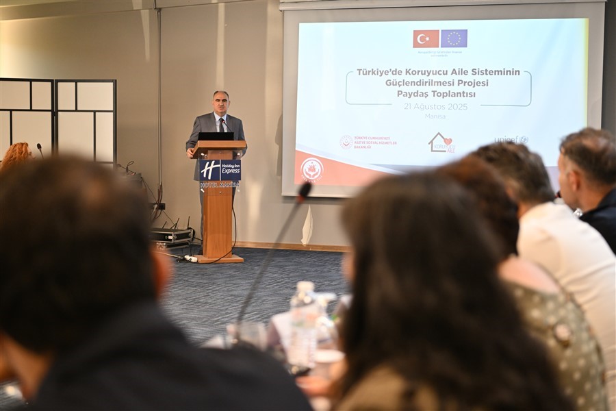 Manisa&rsquo;da Ge&ccedil;ici Koruyucu Aile Modeli tanıtıldı
