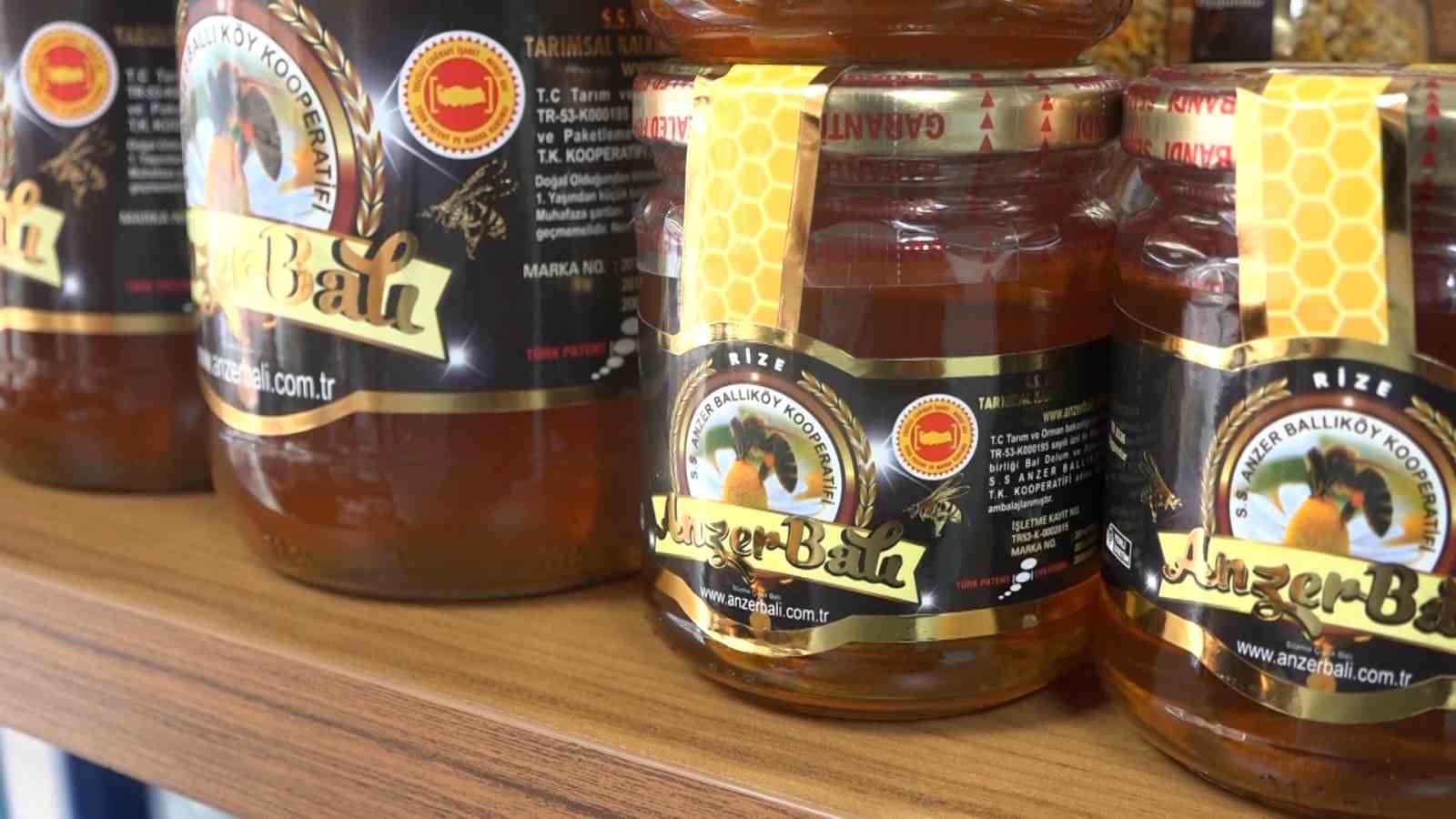 Anzer Balı’nda son 50 yılın en verimli hasadı gerçekleşti
