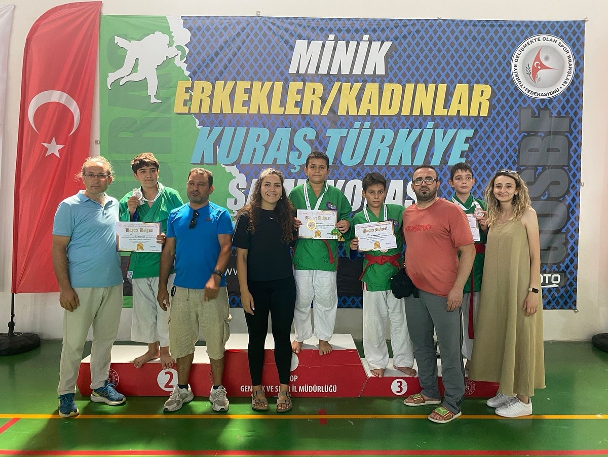 K&uuml;tahya Belediyesporlu sporculardan T&uuml;rkiye Şampiyonası&rsquo;nda başarı
