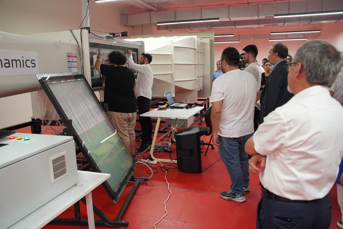 Vakıf üniversiteleri arasındaki en gelişmiş Rüzgar Tüneli İstanbul Gelişim Üniversitesi’nde açıldı