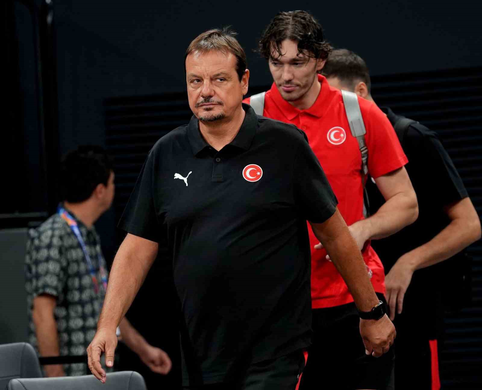 Ergin Ataman: "Hedefimiz madalya kazanmak"
