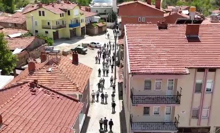 Karacakaş Köyünde yağmur duası ve birlik yemeği
