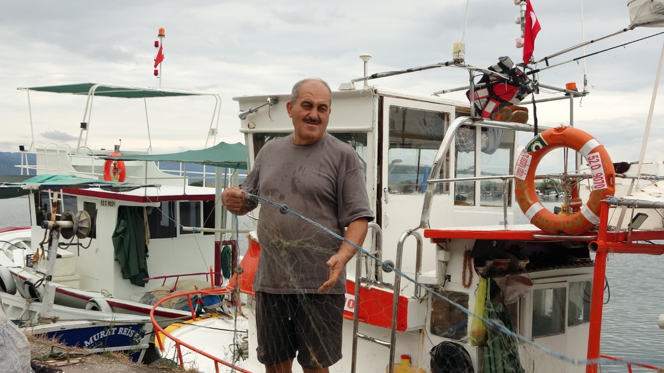 Balıkçılar 1 Eylül’ü iple çekiyor: ‘Umudumuz hamsi’