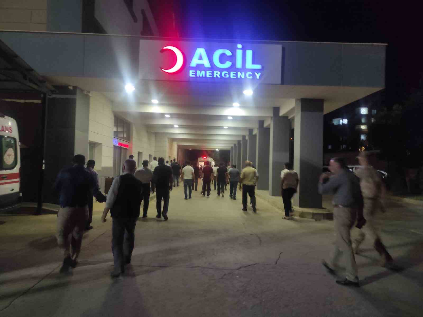 Batman&rsquo;da meşe ağacından d&uuml;şen şahıs hayatını kaybetti
