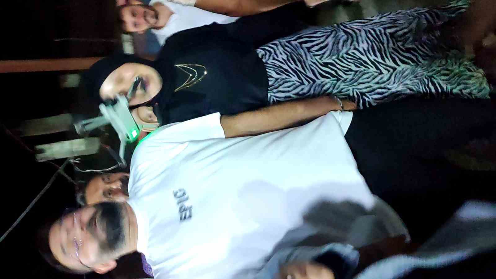 D&uuml;ğ&uuml;nde drona para takarken elinden oluyordu
