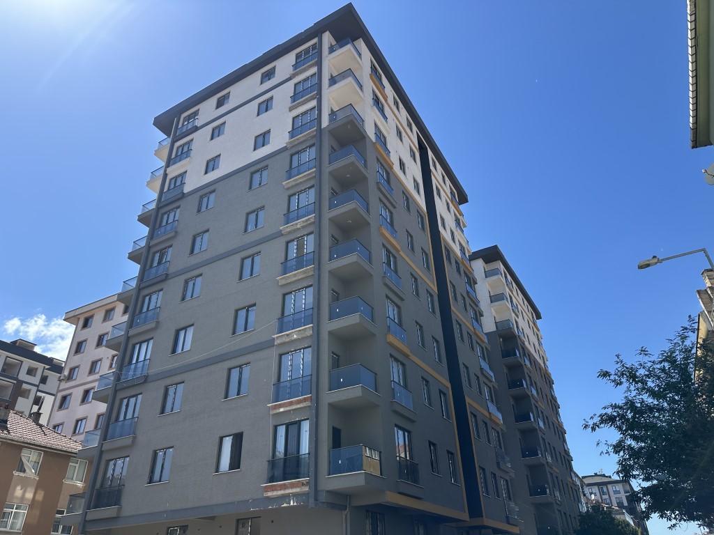 Ümraniye’de 8 yıllık inşaat çilesi: Mağdurlar evlerine kavuşamadı