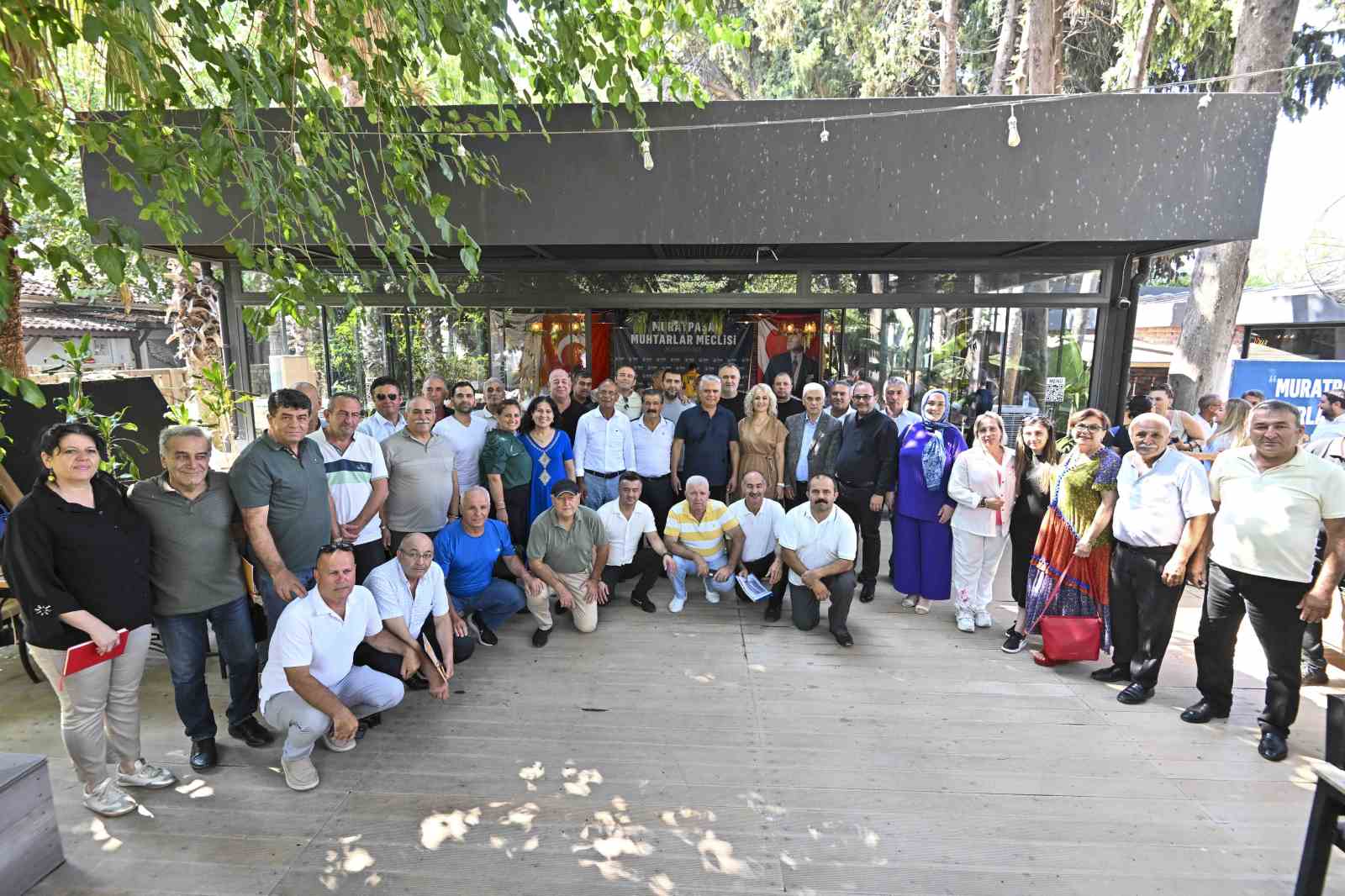 Başkan Uysal: "Siyaset değil, &ccedil;ocukların geleceği &ouml;nceliğimiz"
