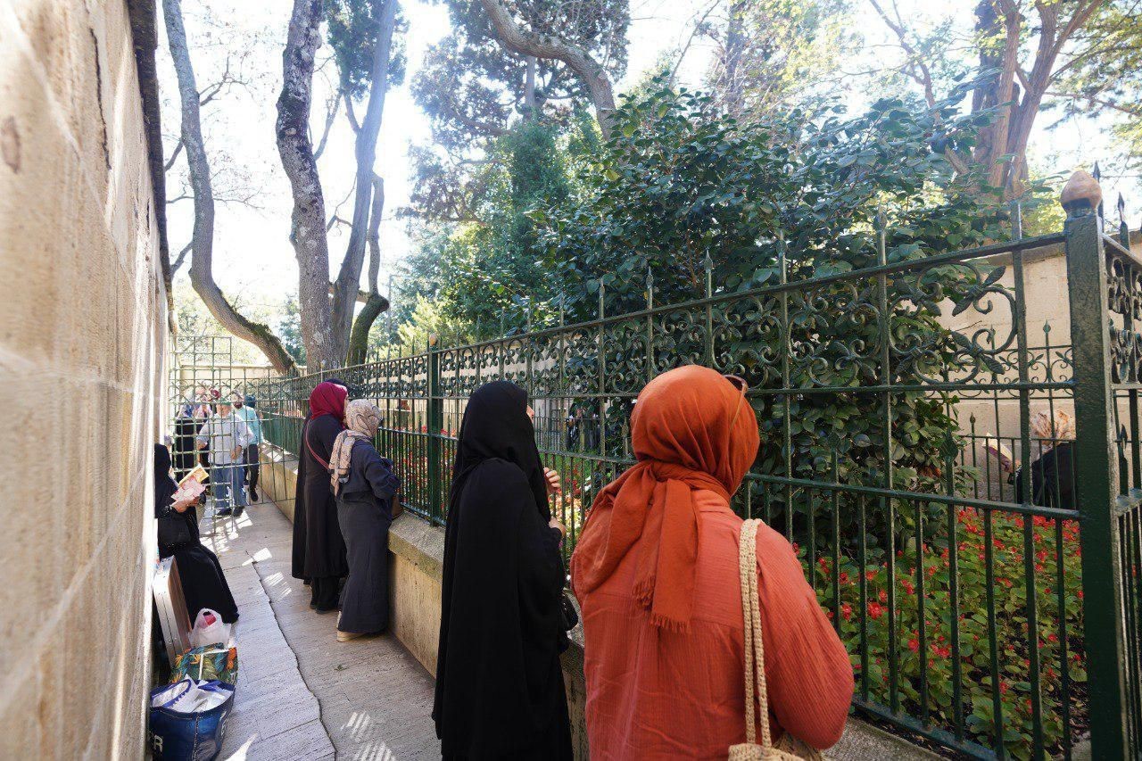 Fatih Belediyesi’nden vatandaşlara Boğaz’ın Manevi Muhafızları Türbe Gezisi