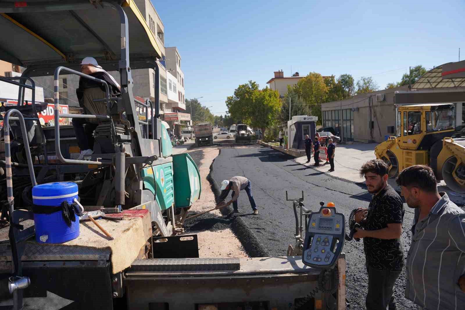 Kahta&rsquo;da cadde ve sokaklar yenileniyor
