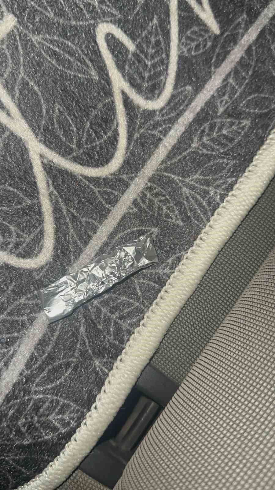 Ş&uuml;pheli ara&ccedil;tan uyuşturucu ele ge&ccedil;irildi
