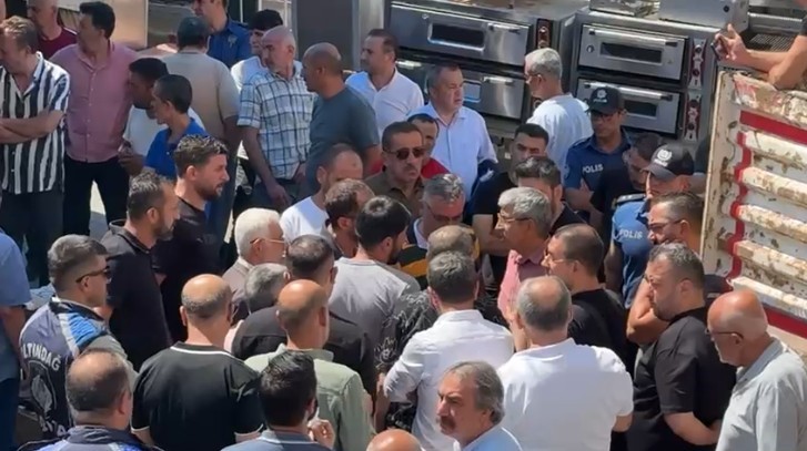 Ankara&rsquo;da İtfaiye Meydanı&rsquo;nda yıkım hazırlığı: Esnaftan mağduriyet iddiası
