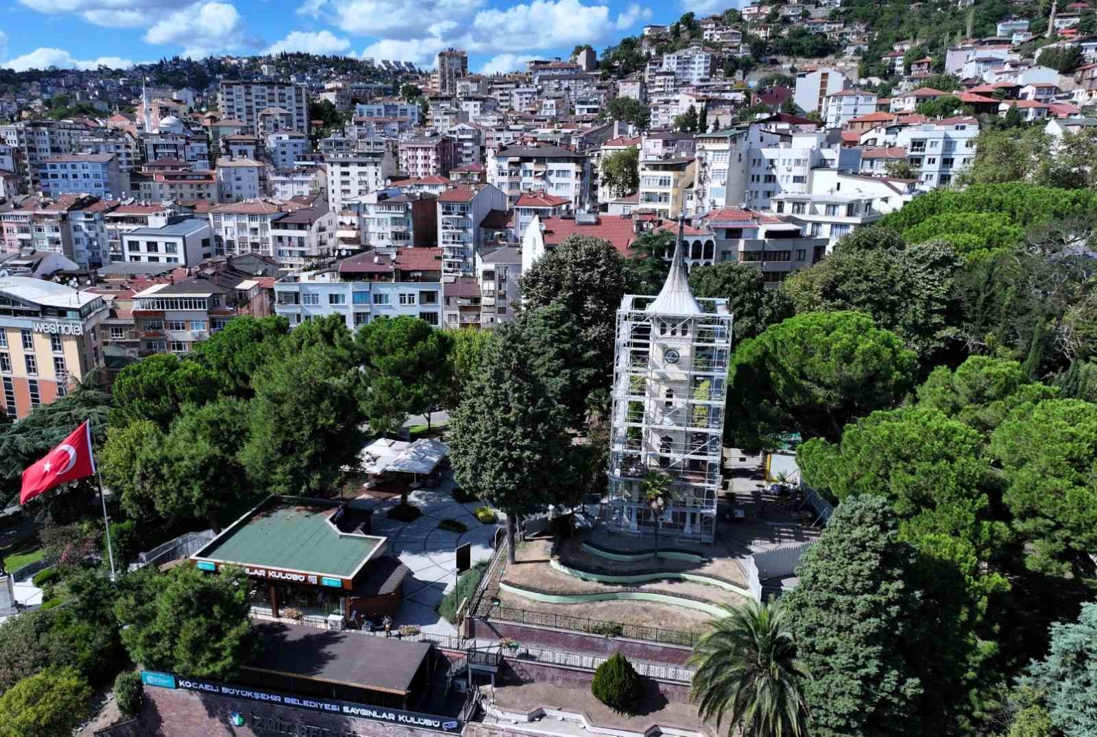 Tarihi Saat Kulesi restore ediliyor