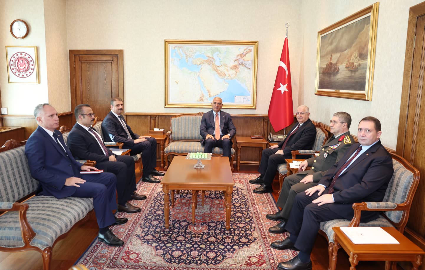 Bakan G&uuml;ler, K&uuml;lt&uuml;r ve Turizm Bakanı Mehmet Nuri Ersoy ile bir araya geldi
