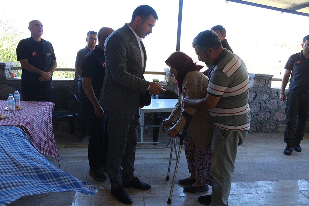 Ayvacık&rsquo;ta depremlerin ardından toplam 580 konut sahiplerine teslim edildi
