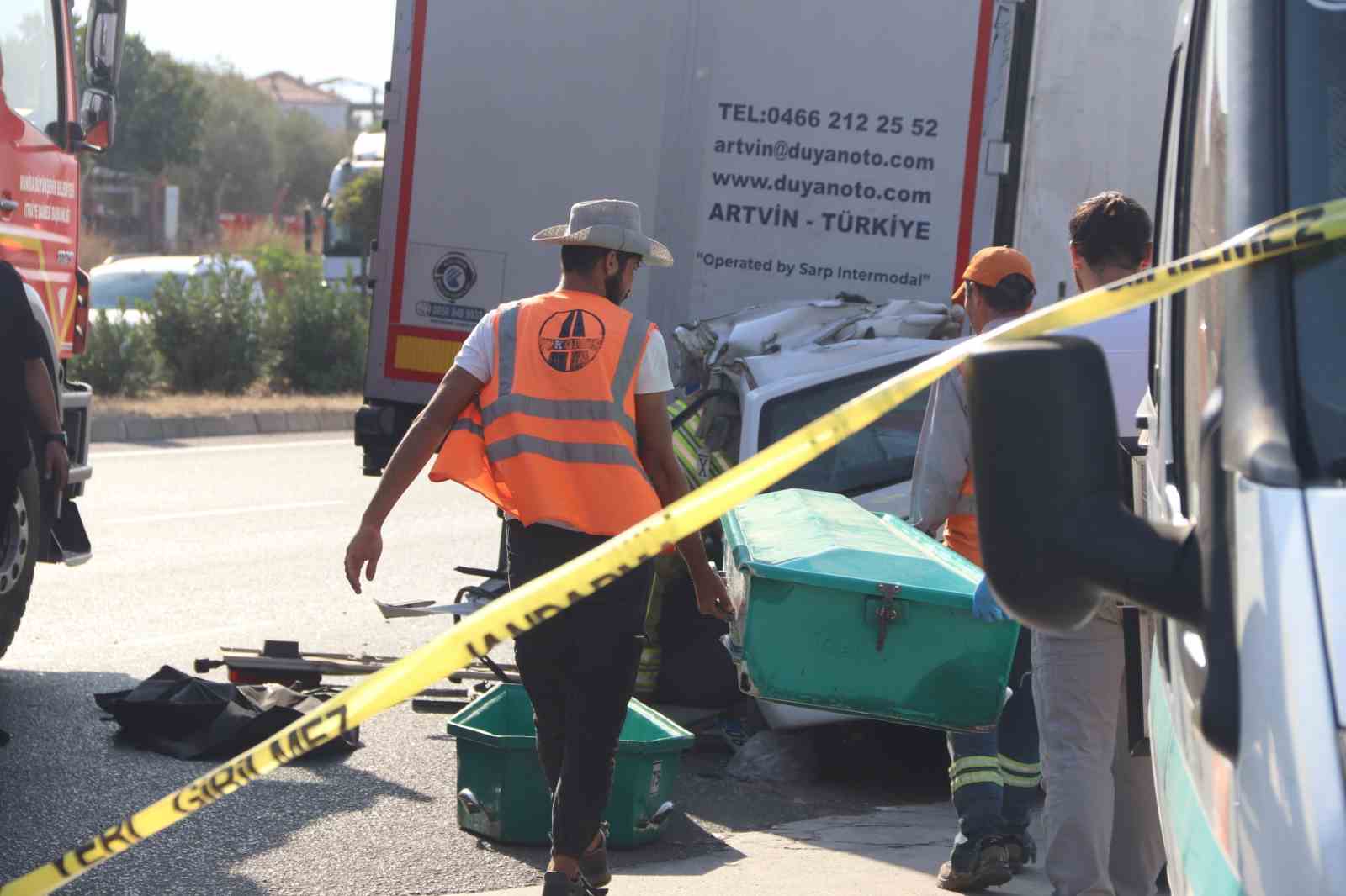 Manisa&rsquo;da feci kaza: İki kuzen hayatını kaybetti
