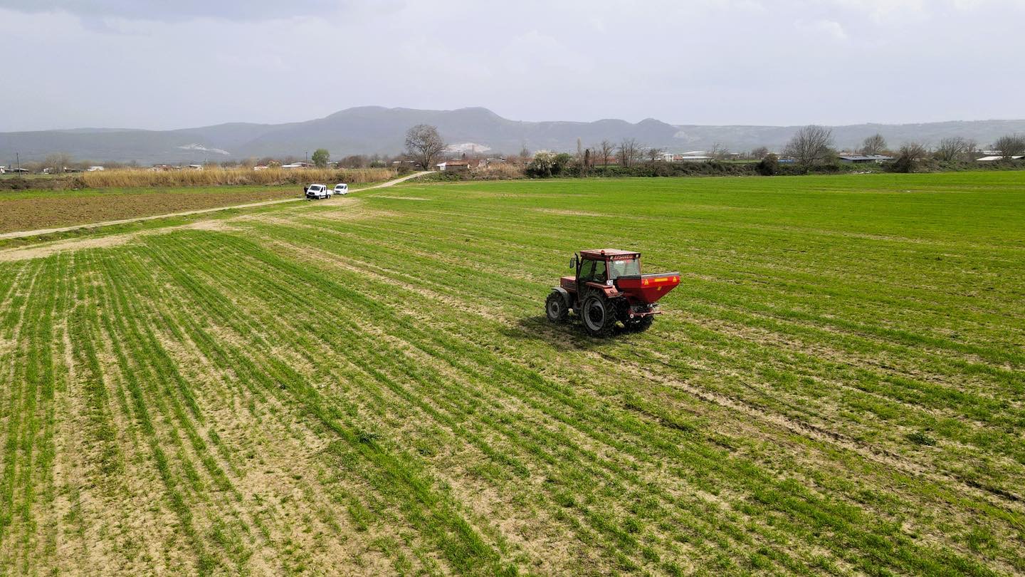 Bursa Büyükşehir’in "sıvı gübresi" çiftçiden tam not aldı