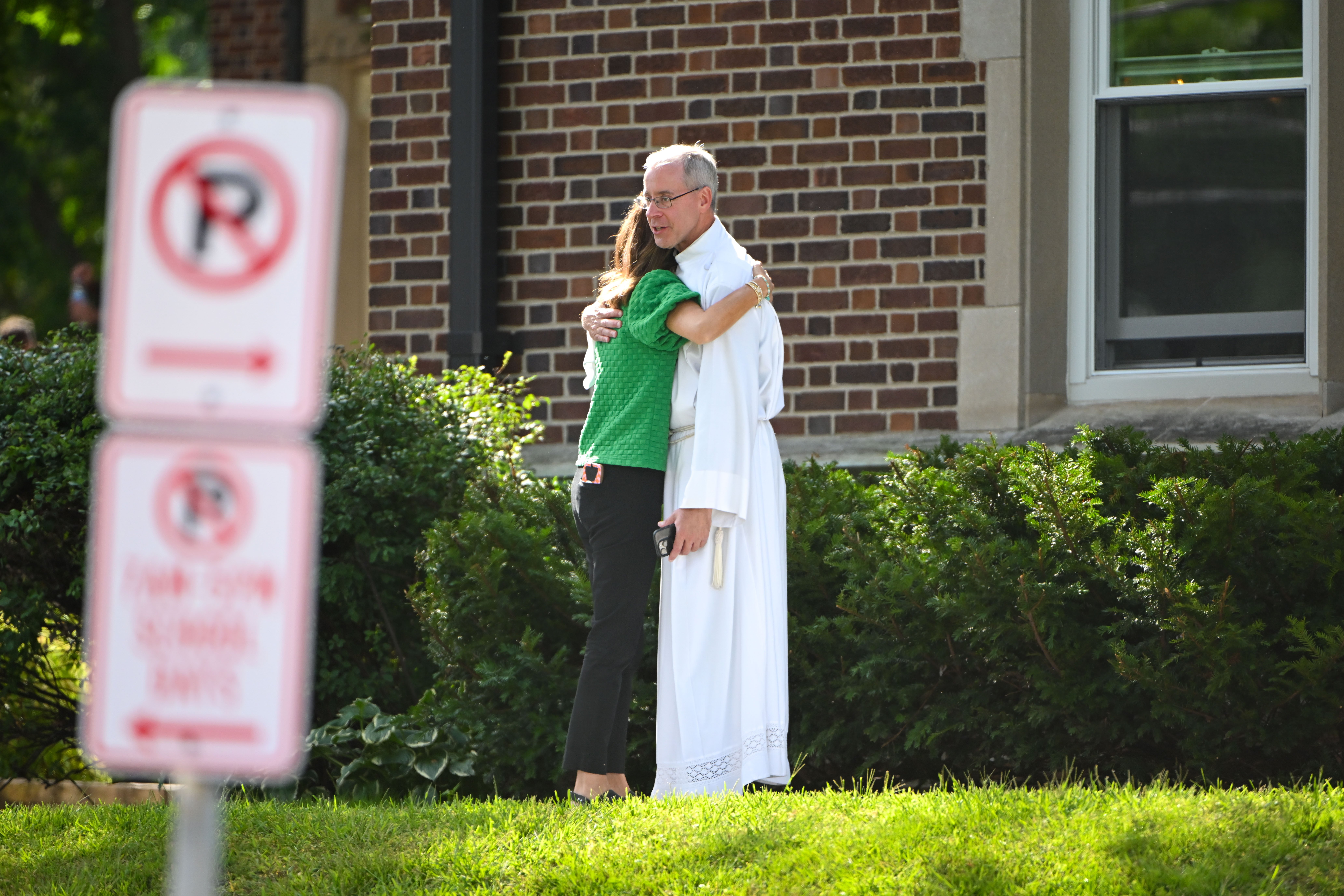 ABD'de ilkokula düzenlenen silahlı saldırıda 8 ve 10 yaşlarındaki 2 çocuk öldü