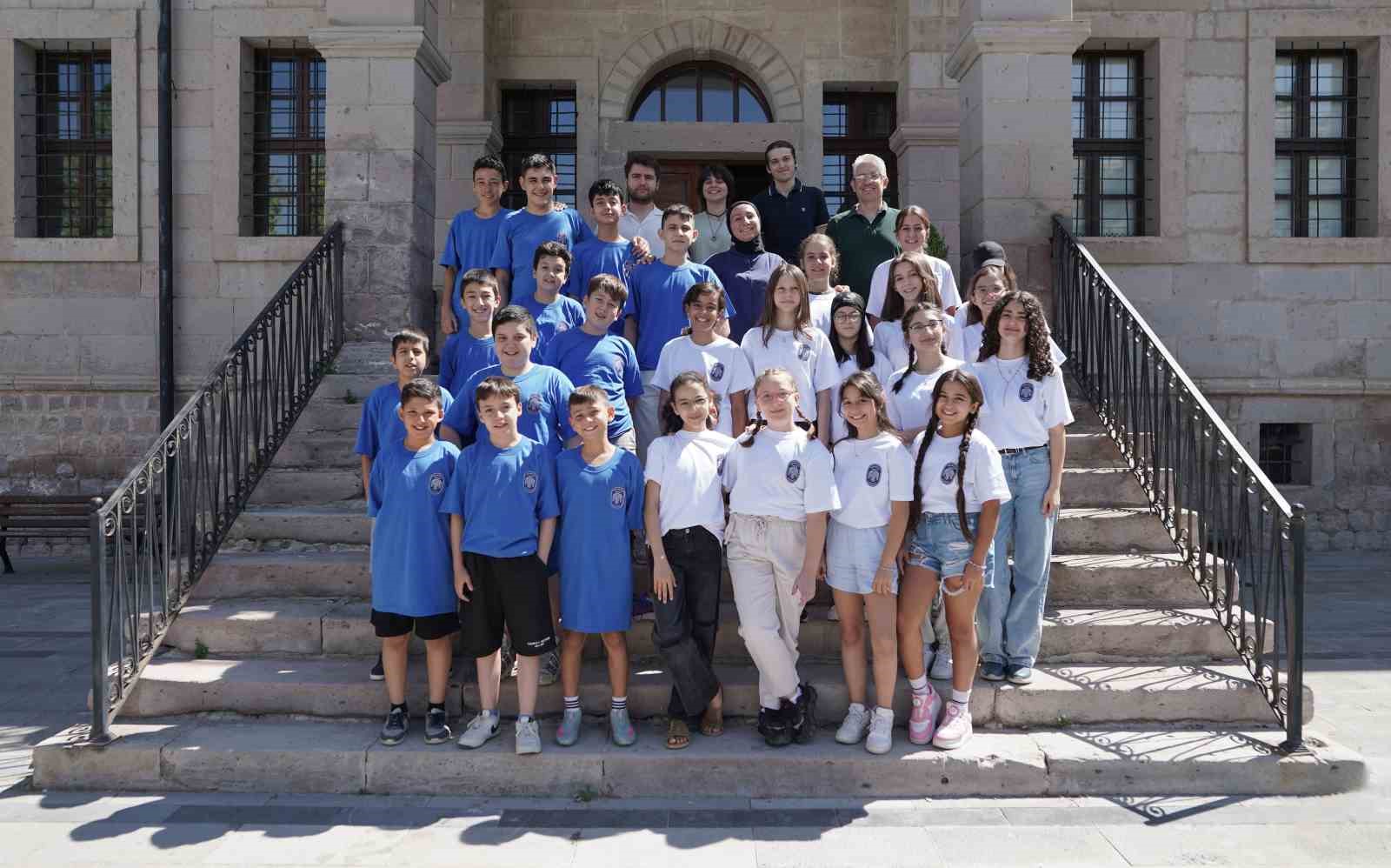 Melikgazi Belediyesi İngilizce Yaz Kampı ile İngilizce artık &ccedil;ok kolay
