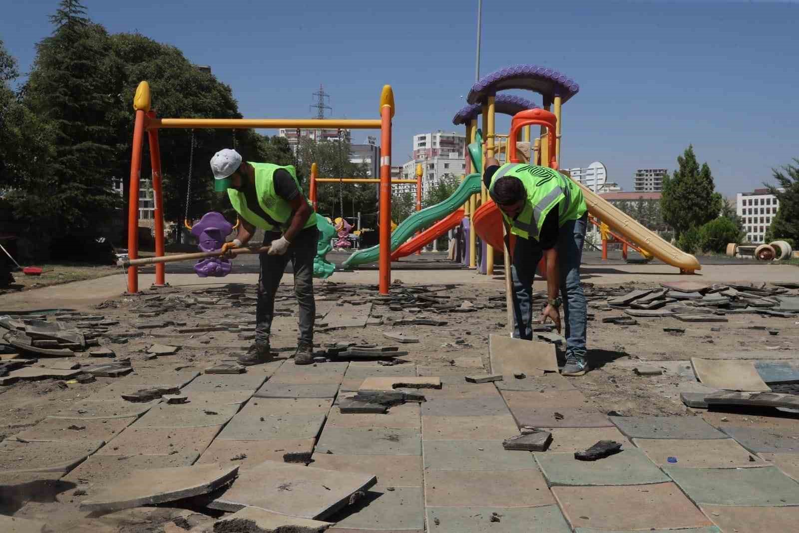 Mardin Büyükşehir Belediyesi Recep Tayyip Erdoğan Parkı’nı yeniliyor
