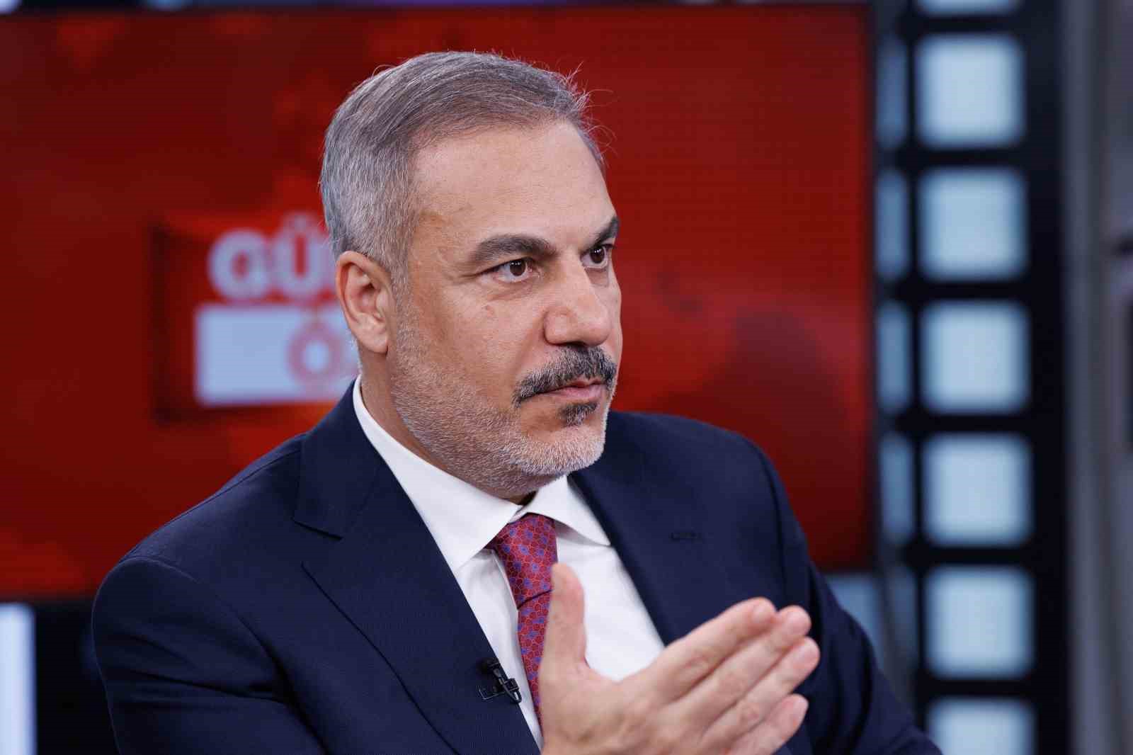 Bakan Fidan: "Ger&ccedil;ek Amerikan milliyet&ccedil;isi olanlar &lsquo;Amerika first değil, İsrail first&rsquo; denildiğini d&uuml;ş&uuml;n&uuml;yor" (1)
