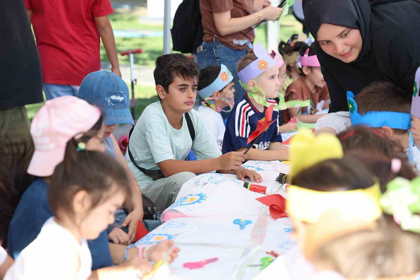 Minikler atölye keyfini çıkardı